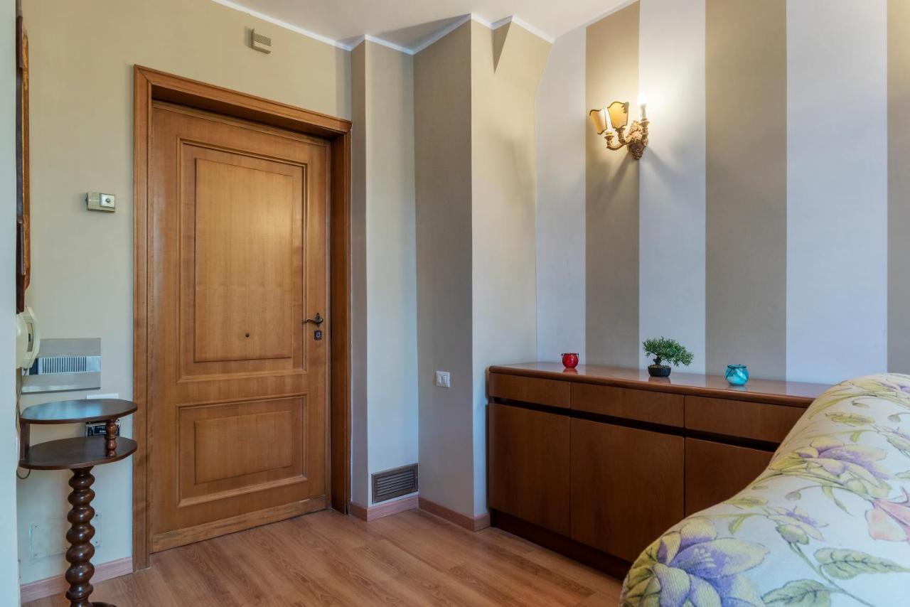 Appartamento Roomy&cozy With Shared Terrace